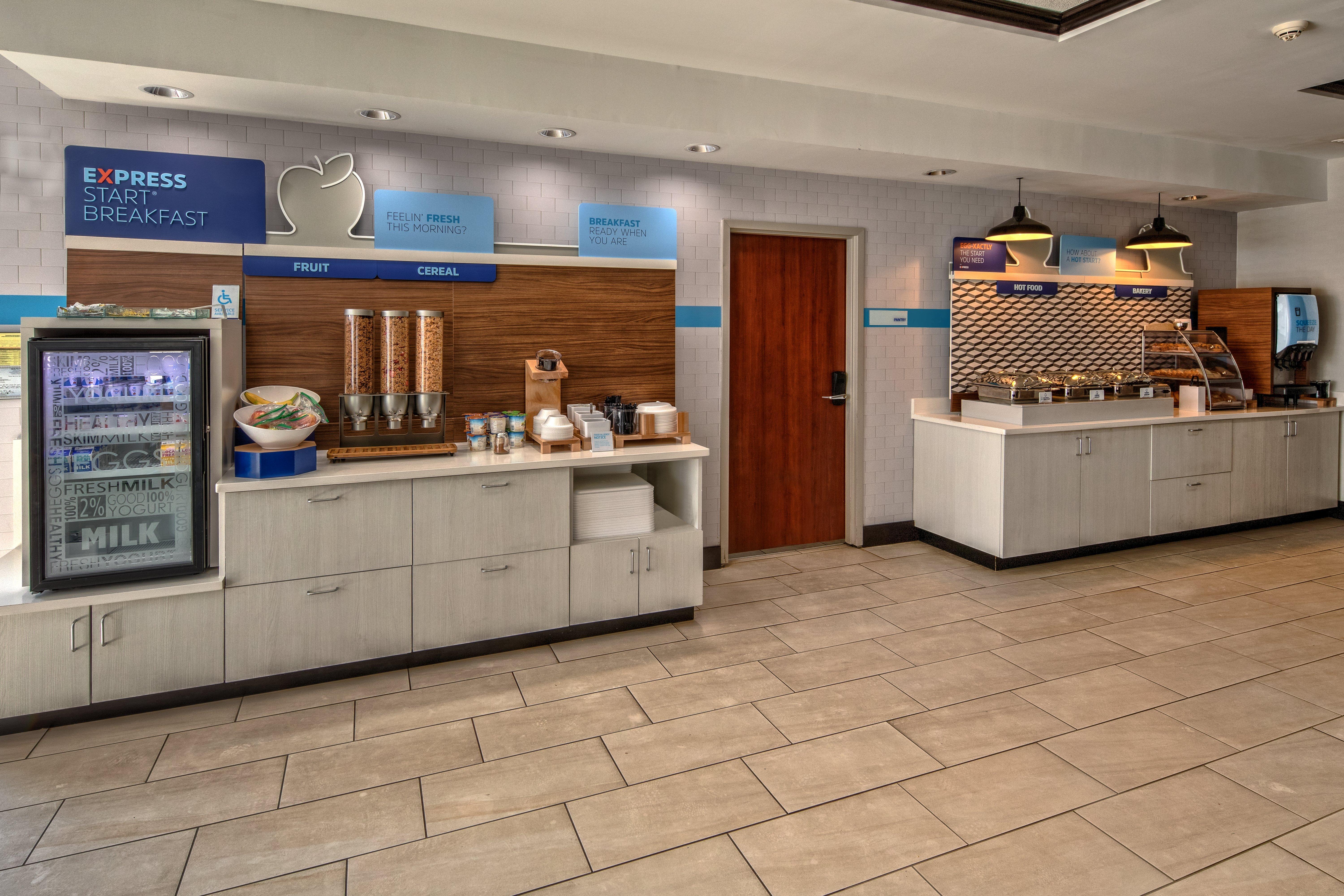 Holiday Inn Express & Suites Cookeville By Ihg Екстериор снимка