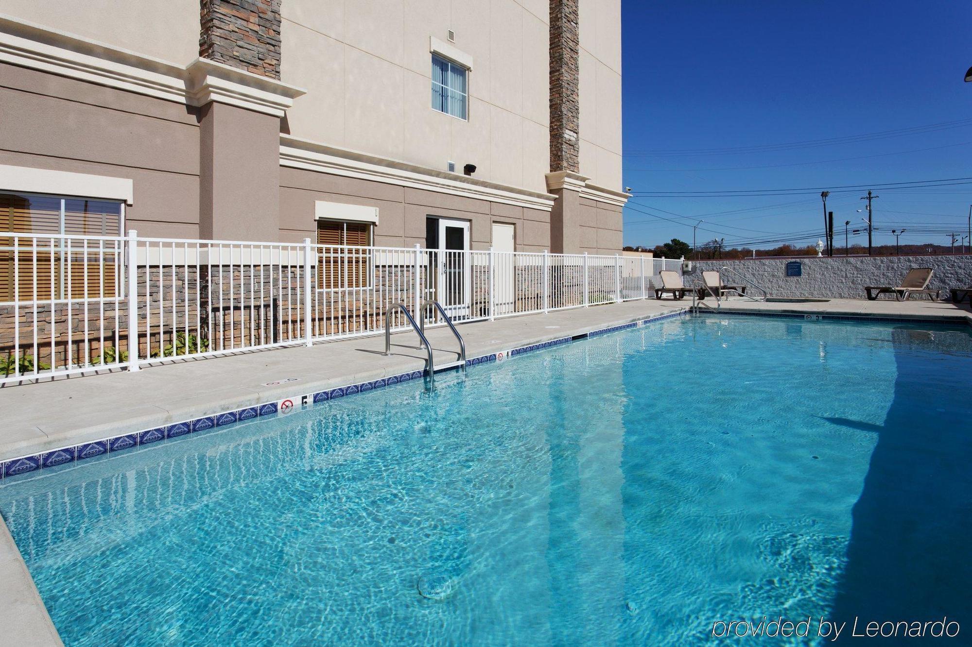Holiday Inn Express & Suites Cookeville By Ihg Съоръжения снимка