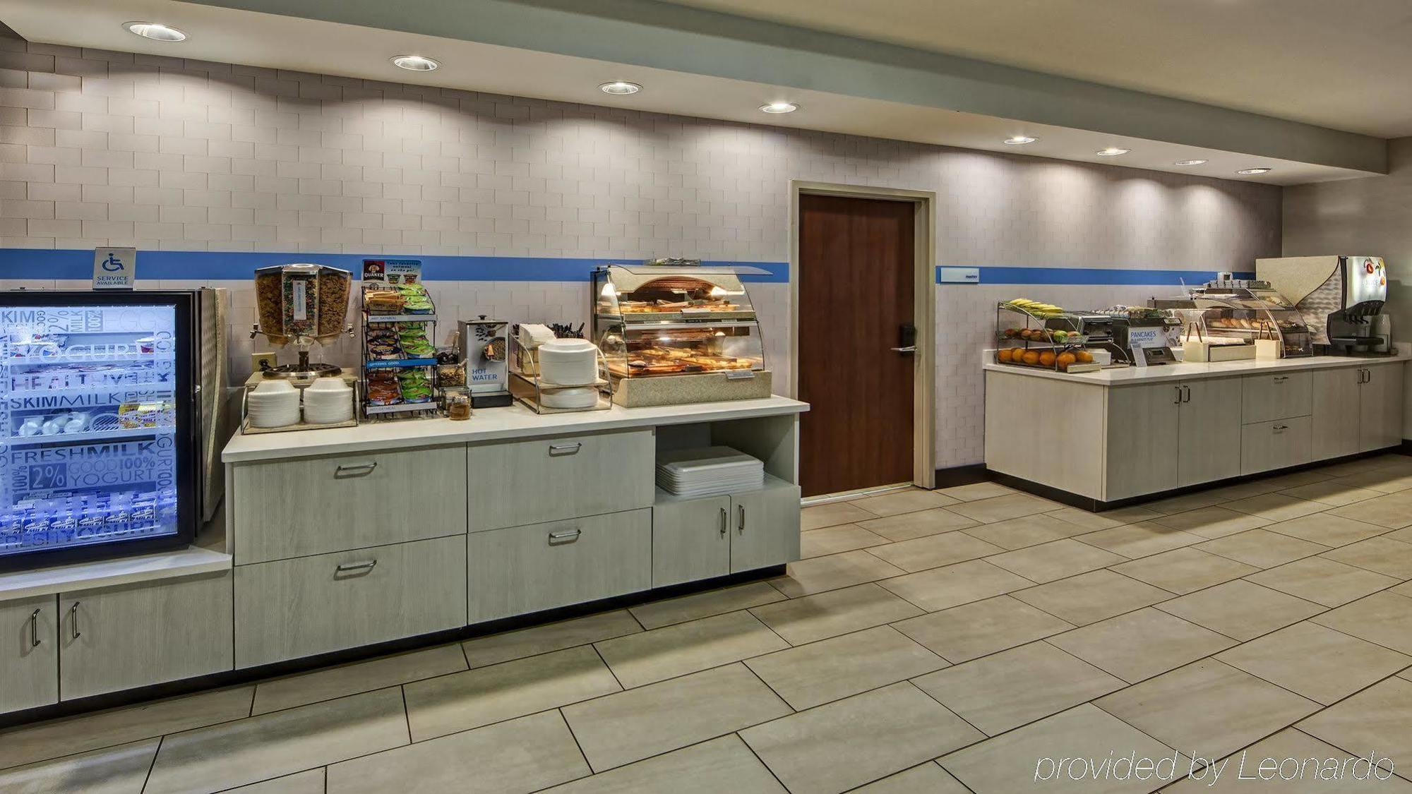 Holiday Inn Express & Suites Cookeville By Ihg Екстериор снимка